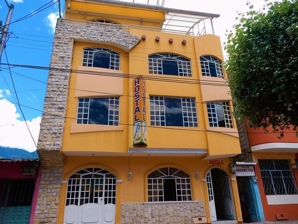 Hotel Amazonia Y Sol Banos  Exterior photo